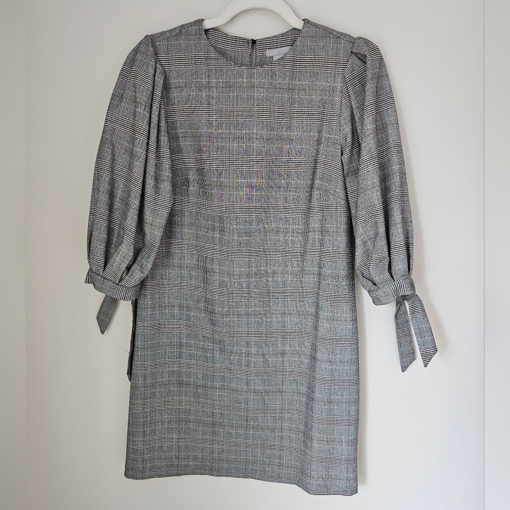 H&M loose grey dress.